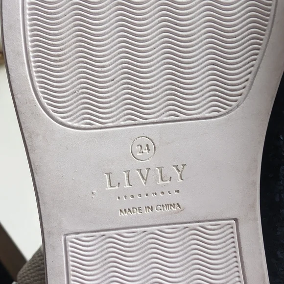 Toddler sparkly shoes by Livly - Picture 4 of 4